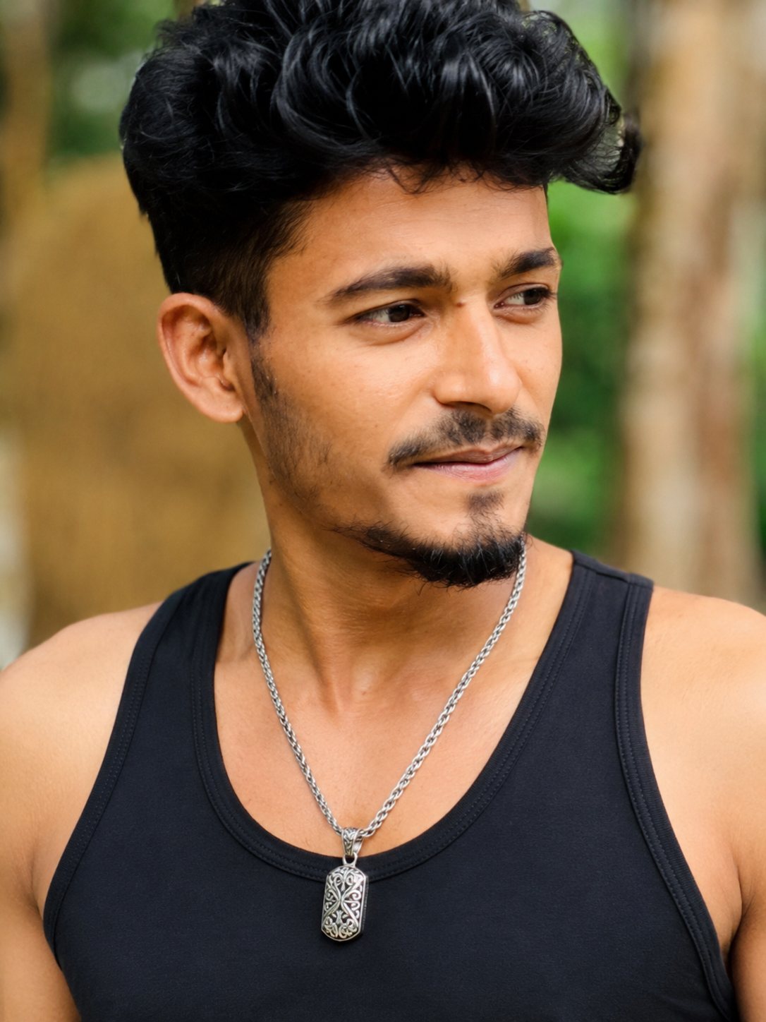 8K Cinematic Locket Zoom Portrait | Ultra Realistic Full HD